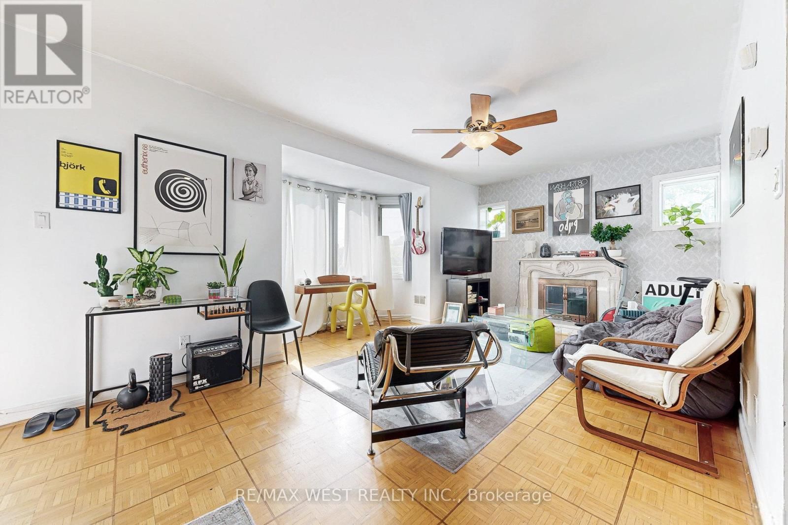 52 HEYDON PARK ROAD Image 18