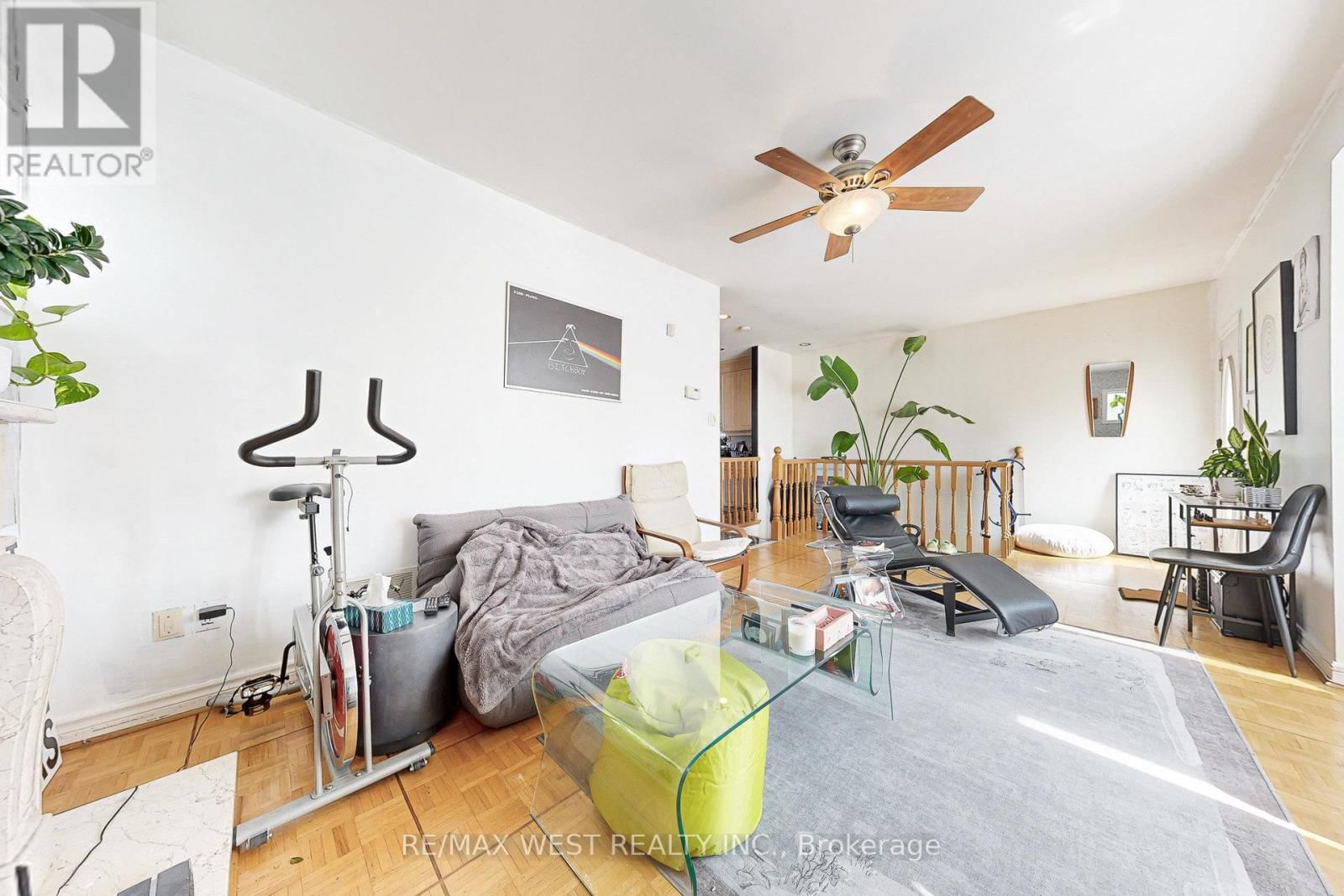 52 HEYDON PARK ROAD Image 20