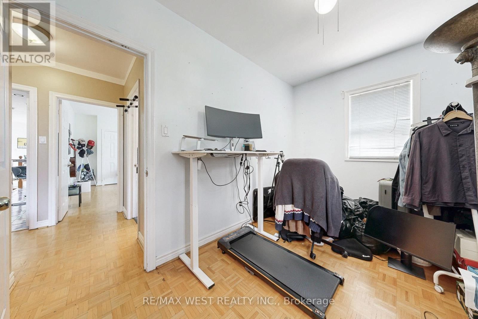 52 HEYDON PARK ROAD Image 26