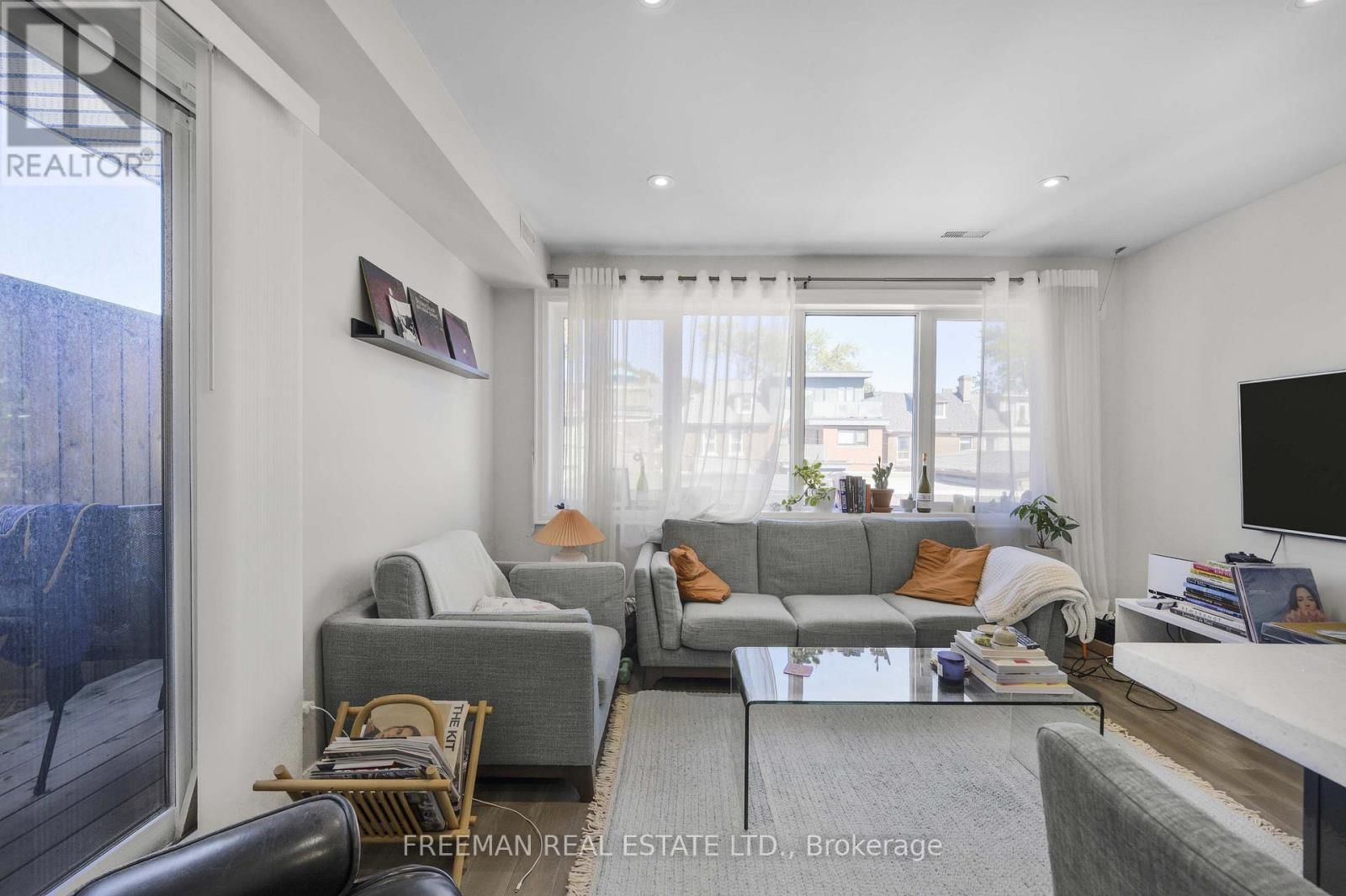 49 BEATRICE STREET Image 14