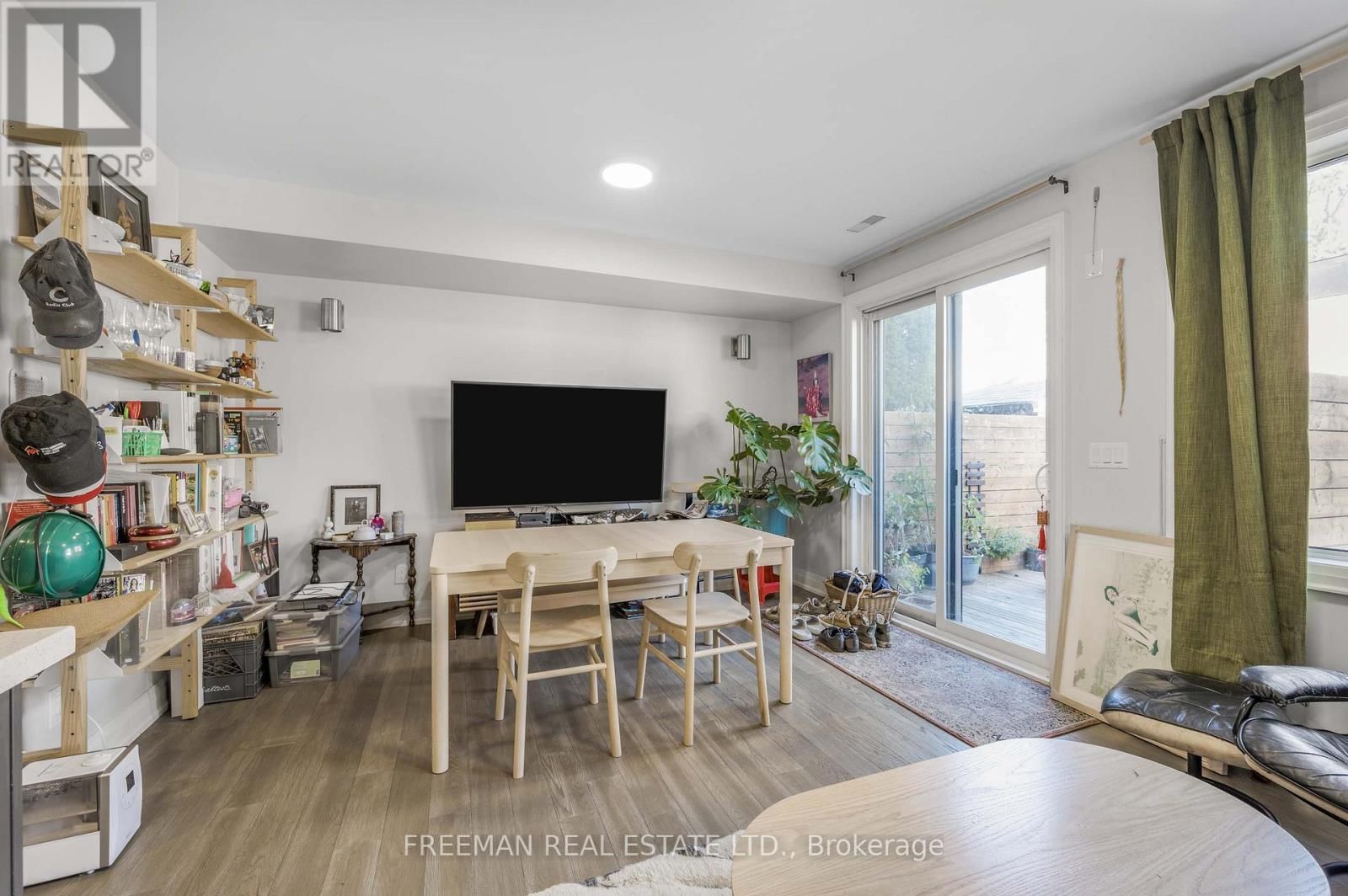 49 BEATRICE STREET Image 19