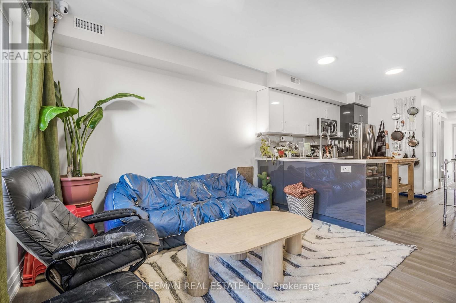 49 BEATRICE STREET Image 21