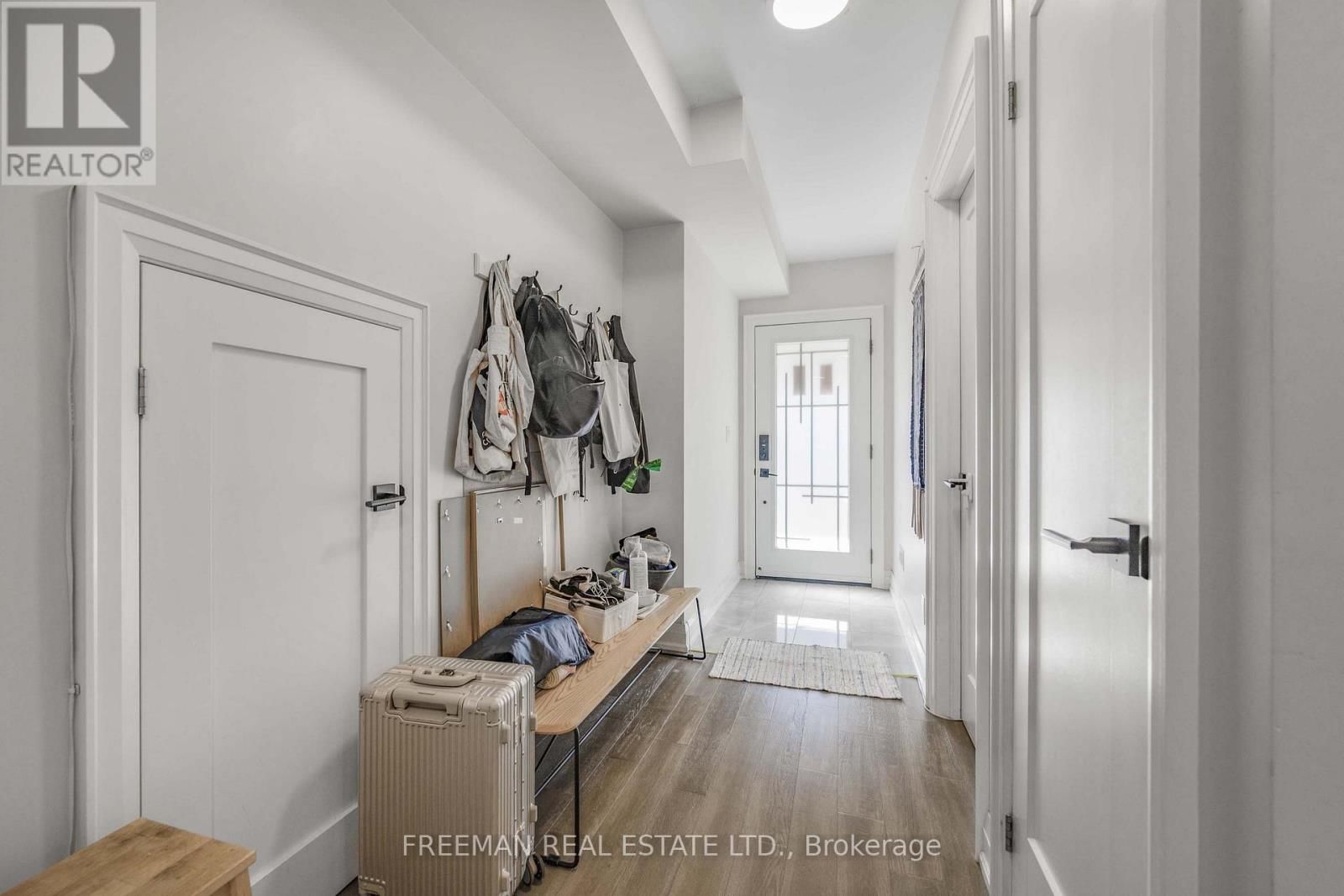 49 BEATRICE STREET Image 23