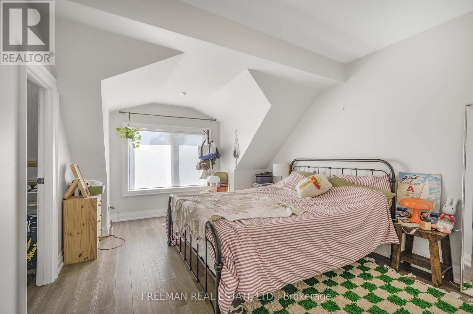 49 BEATRICE STREET Image 8