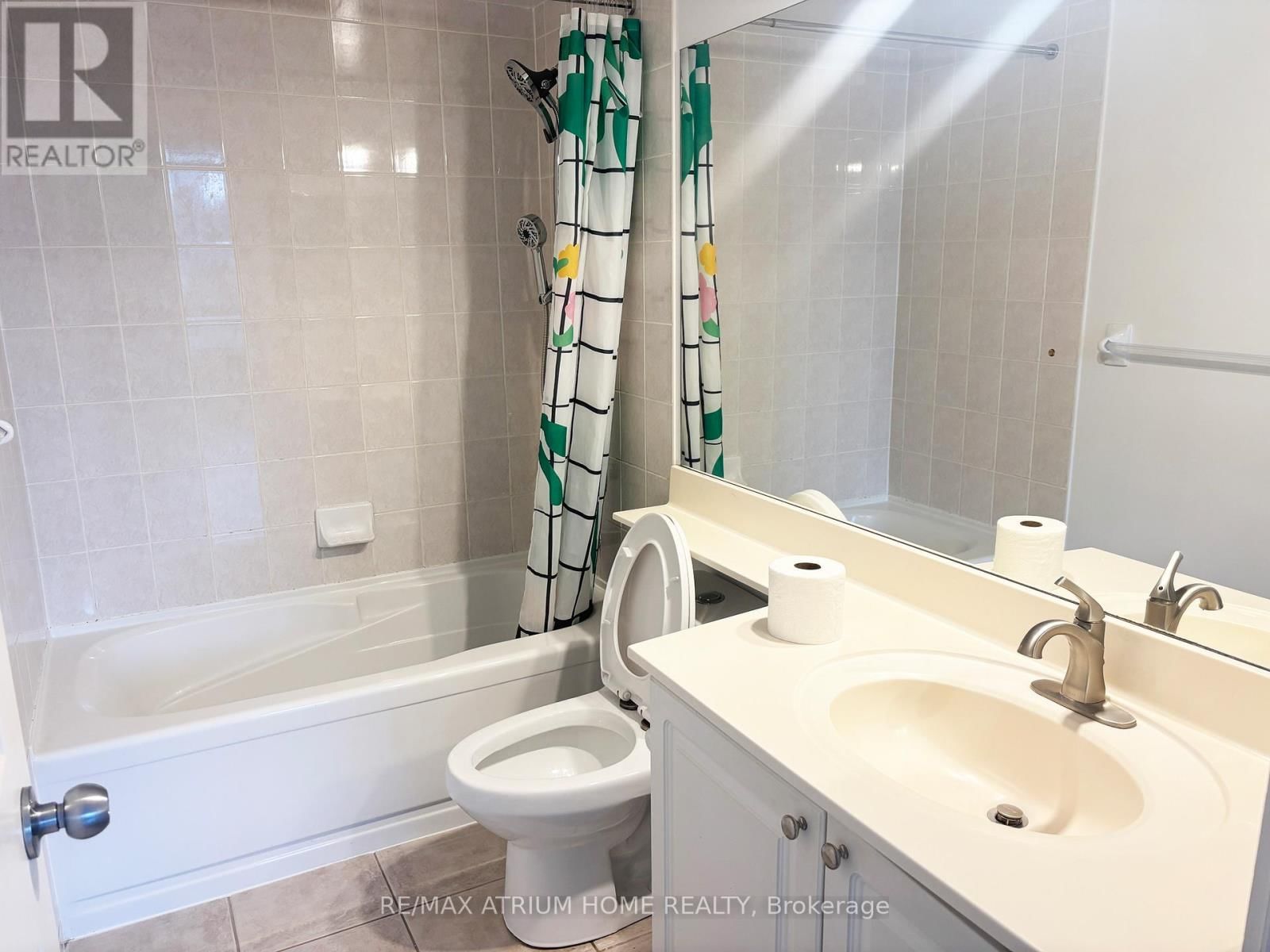 1910 - 35 FINCH AVENUE EAST Image 9