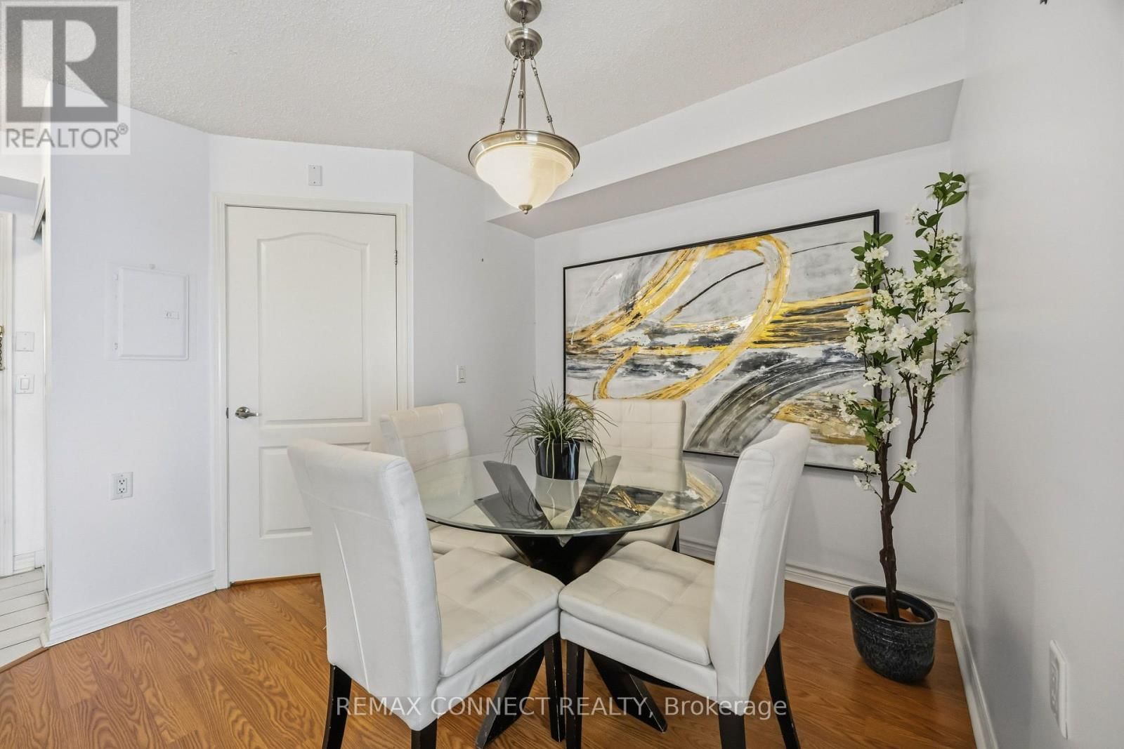 504 - 890 SHEPPARD AVENUE WEST Image 13