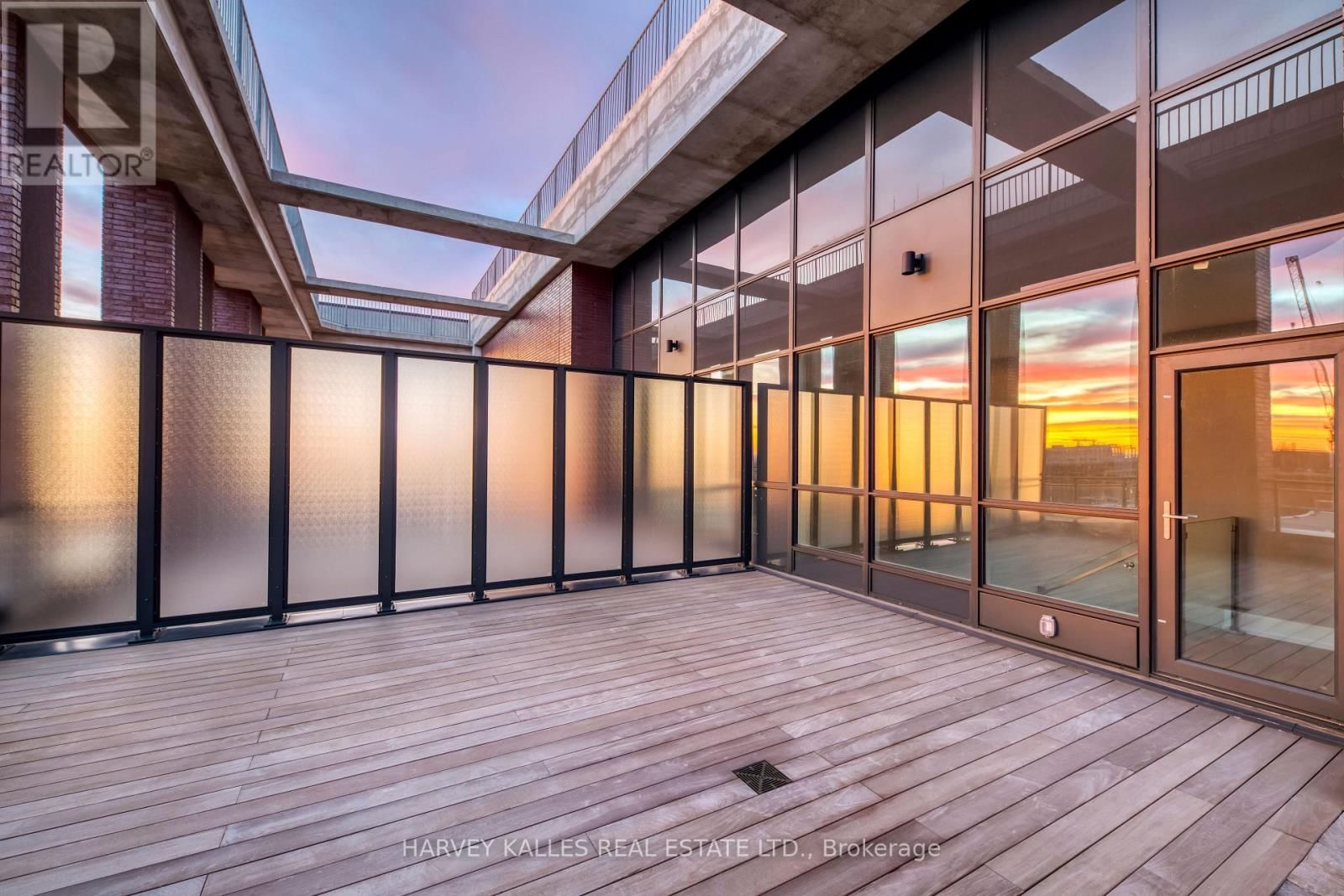 4801 - 99 JOHN STREET Image 14