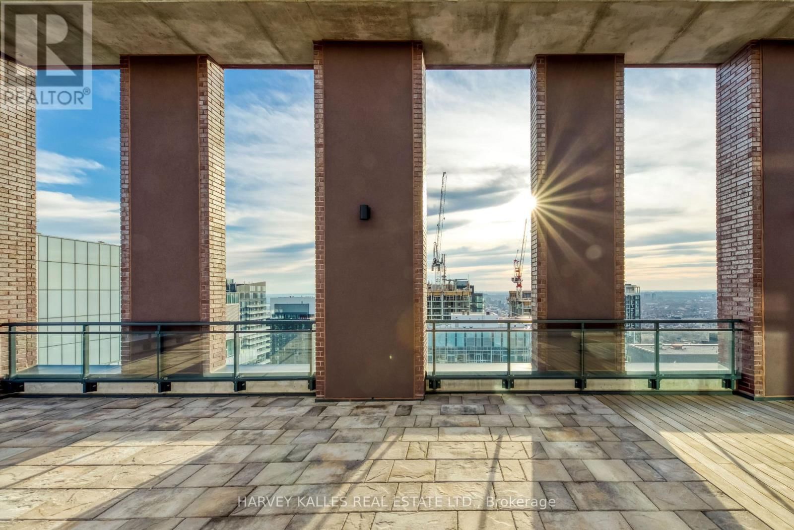 4801 - 99 JOHN STREET Image 20