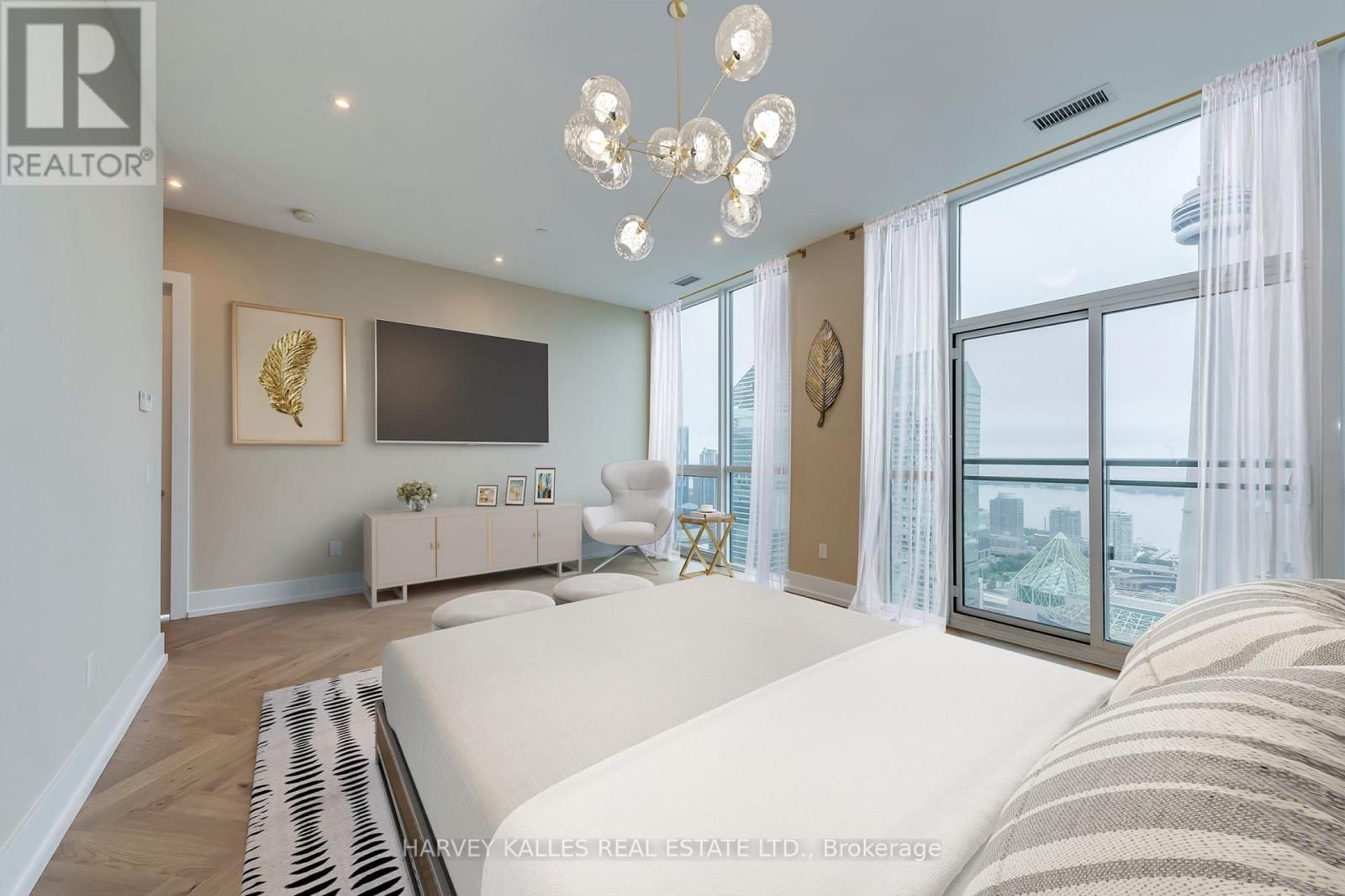 4801 - 99 JOHN STREET Image 7