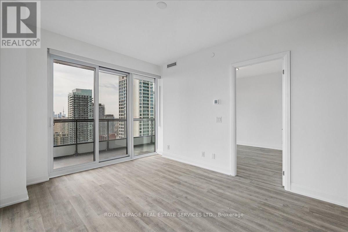 2704 - 65 BROADWAY AVENUE Image 13