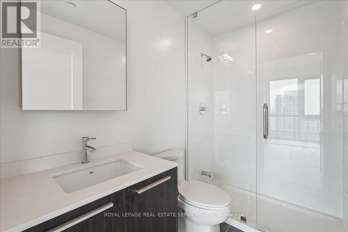 2704 - 65 BROADWAY AVENUE Image 24