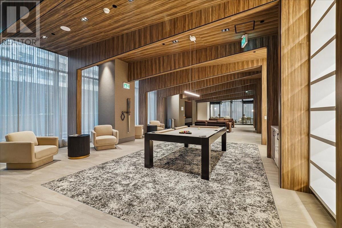 2704 - 65 BROADWAY AVENUE Image 30