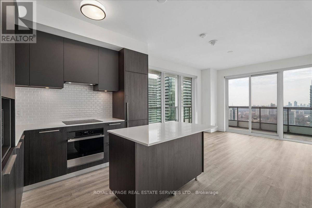 2704 - 65 BROADWAY AVENUE Image 7