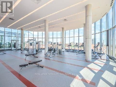 2102 - 1 MARKET STREET Image 3