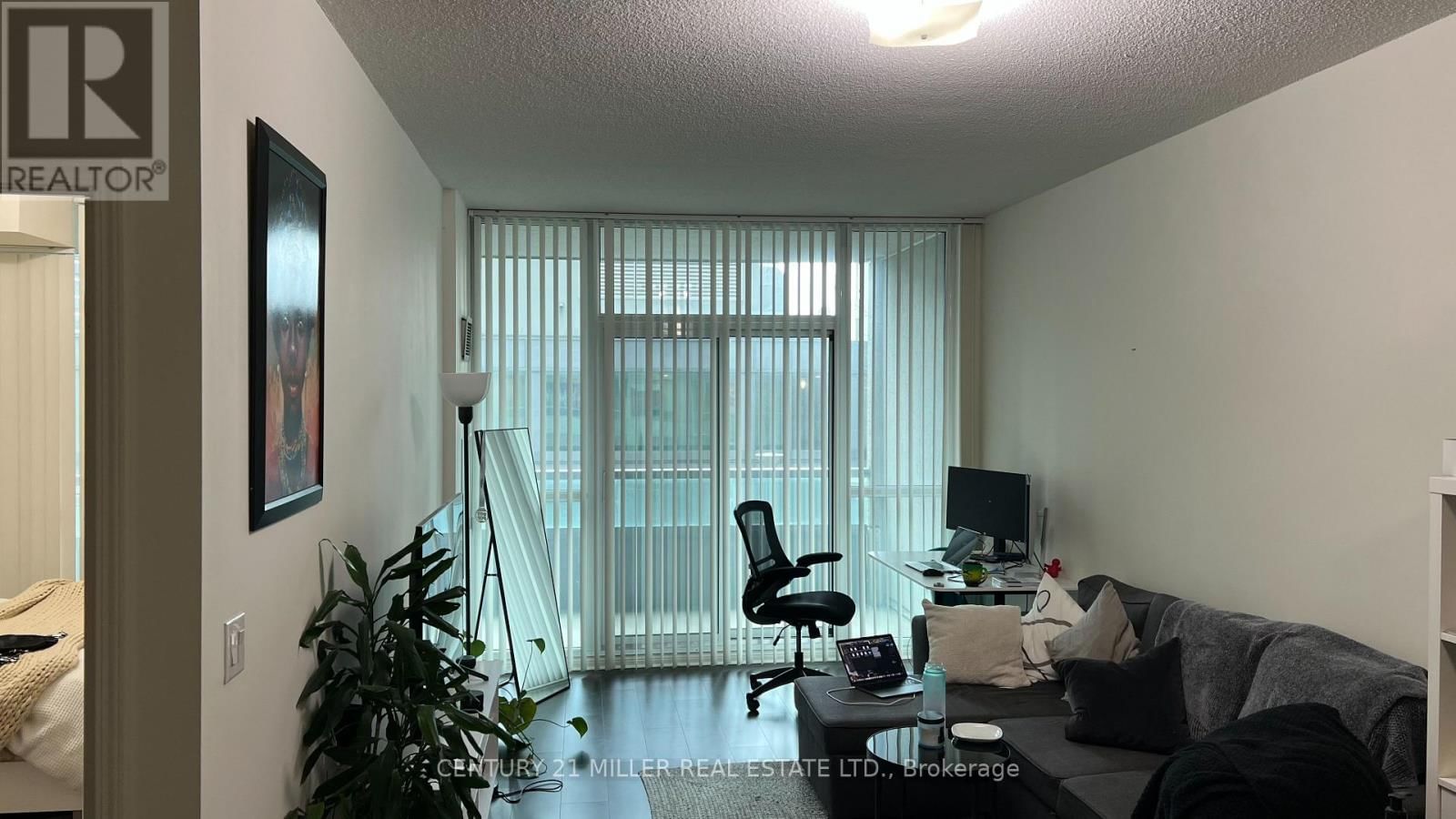 326 - 25 LOWER SIMCOE STREET Image 5