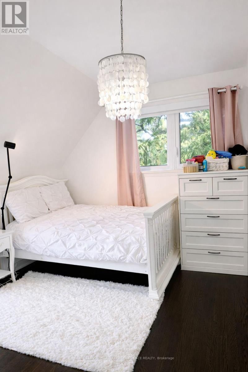 45 GLENBOROUGH PARK CRESCENT Image 19