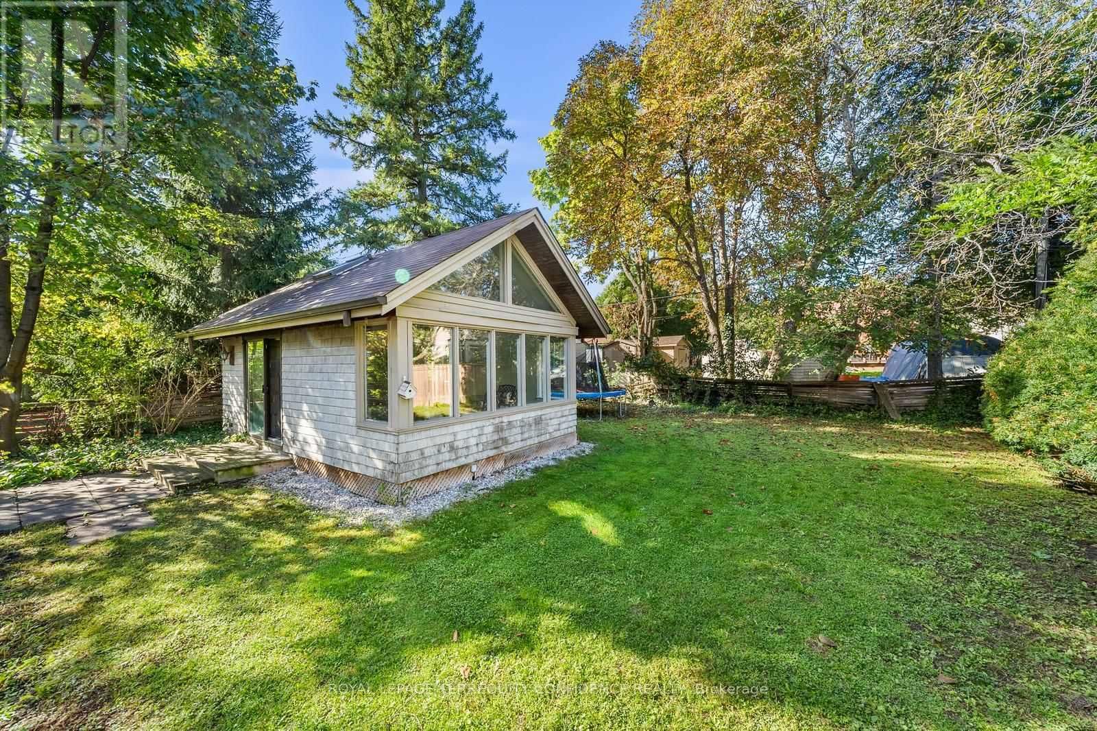 45 GLENBOROUGH PARK CRESCENT Image 32