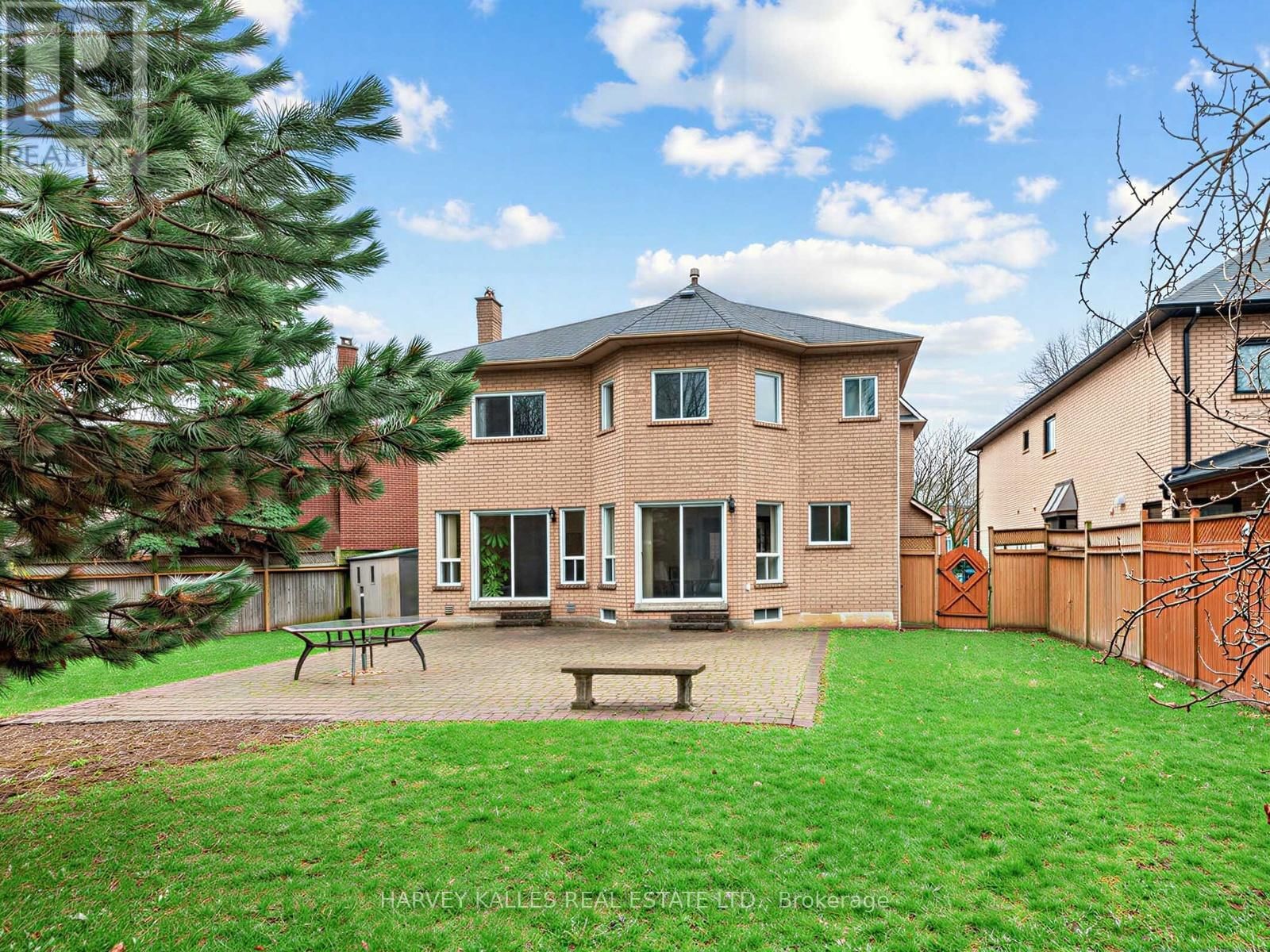 82 BOWRING WALK Image 30