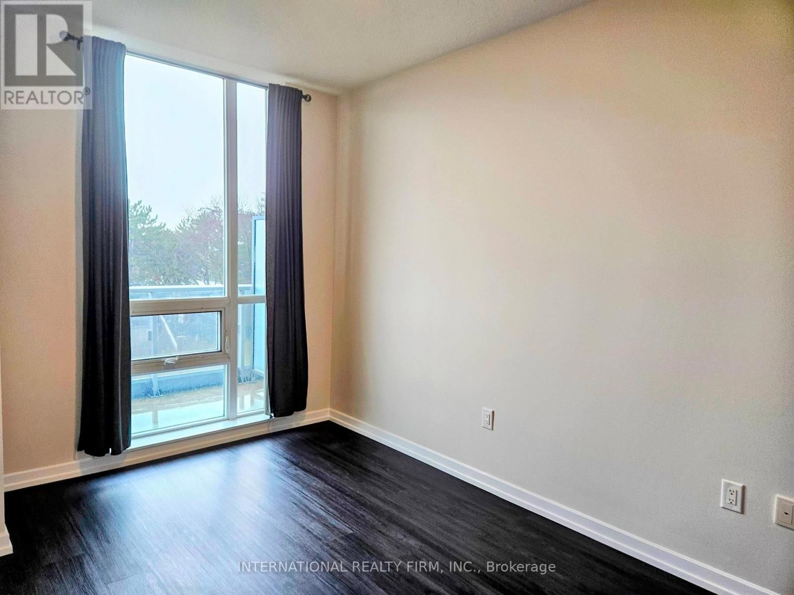 204 - 66 FOREST MANOR ROAD Image 11