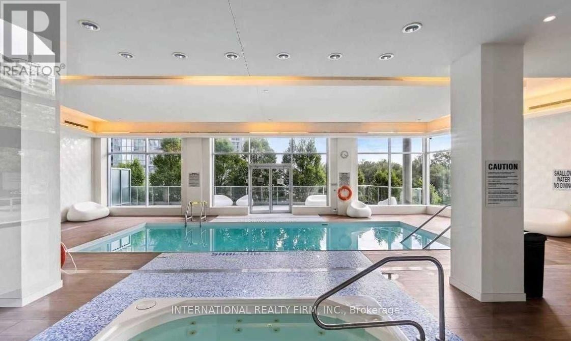 204 - 66 FOREST MANOR ROAD Image 24