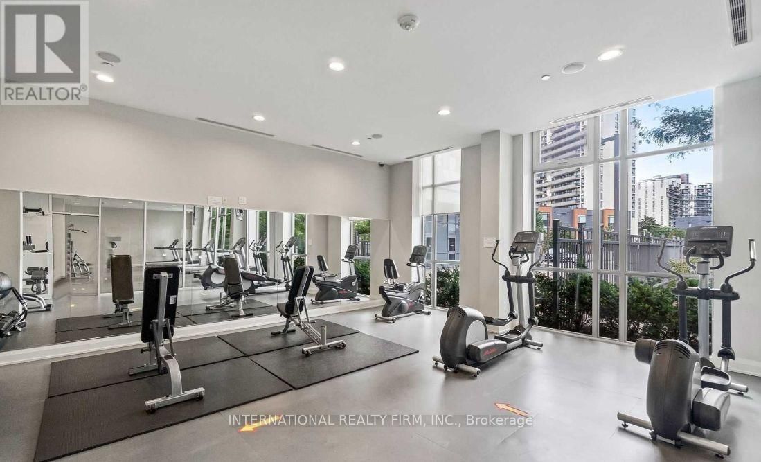 204 - 66 FOREST MANOR ROAD Image 27