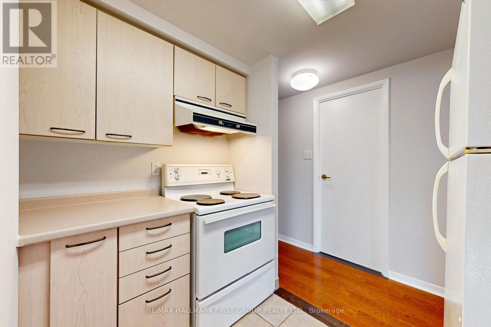 304 - 8 OXFORD STREET Image 15