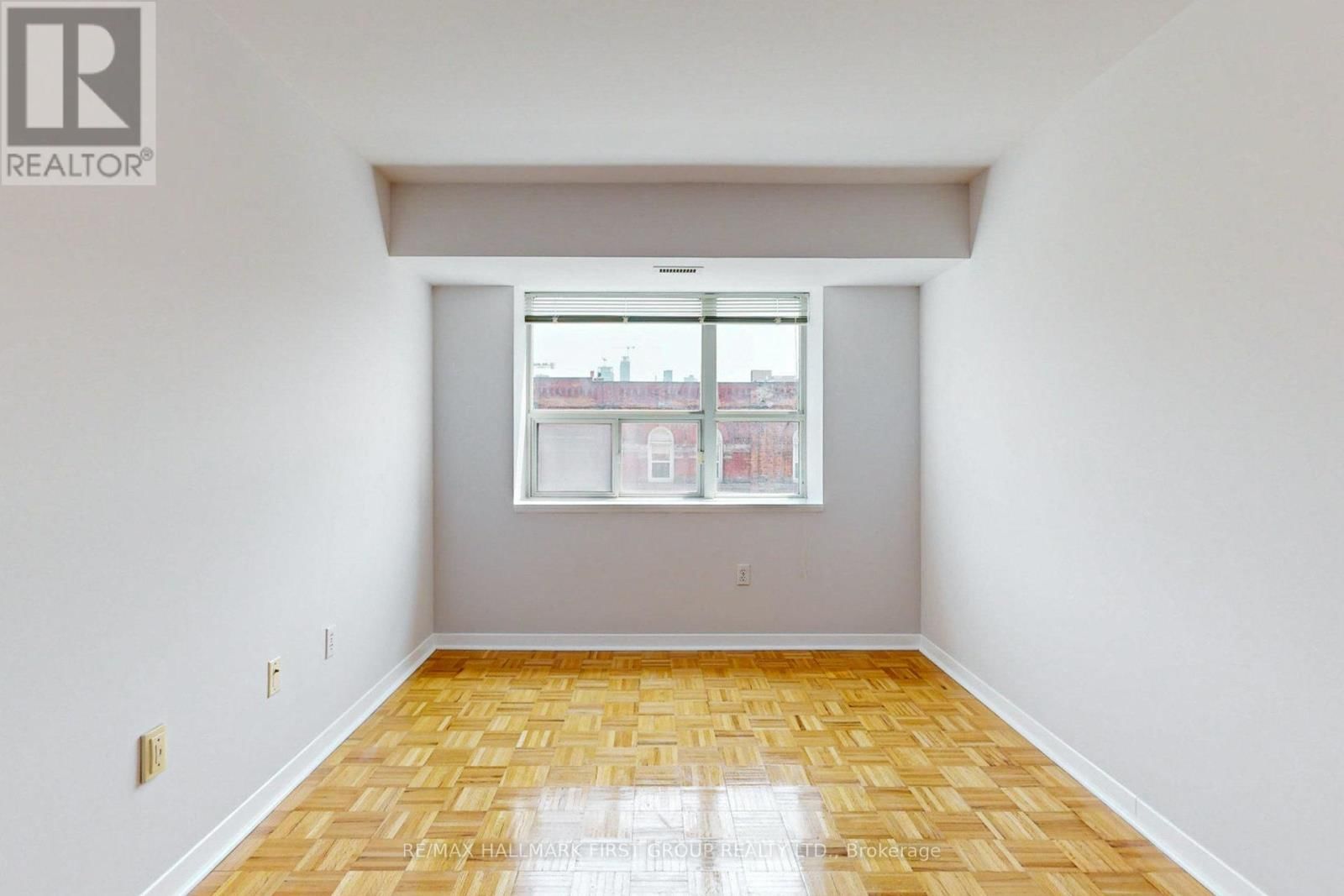 304 - 8 OXFORD STREET Image 20