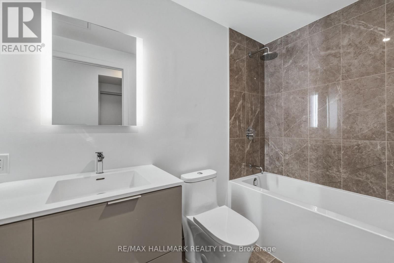 807 - 185 ALBERTA AVENUE Image 18