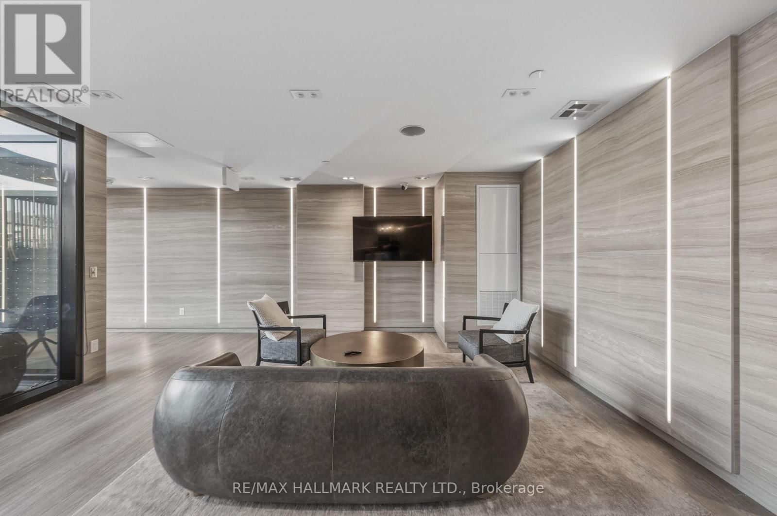 807 - 185 ALBERTA AVENUE Image 21