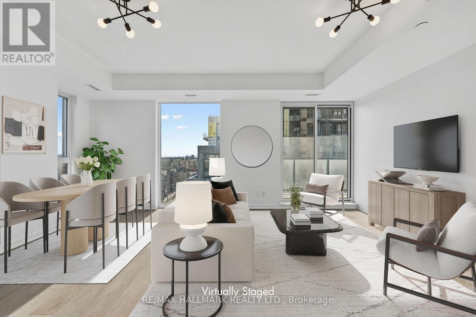 807 - 185 ALBERTA AVENUE Image 3