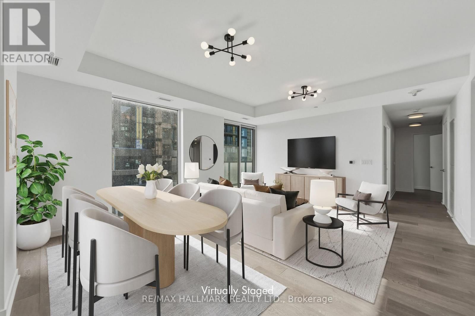 807 - 185 ALBERTA AVENUE Image 4