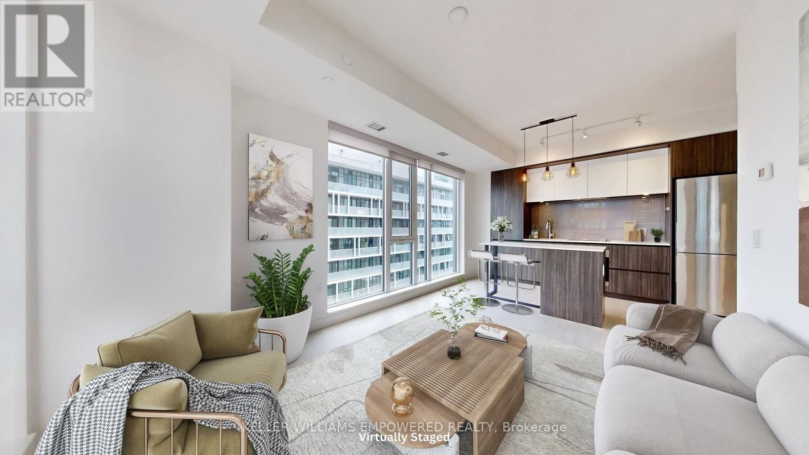 911 - 225 SUMACH STREET Image 1