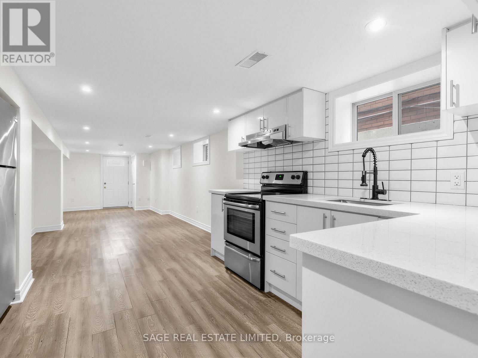 Lower - 321 LAUDER AVENUE Image 13