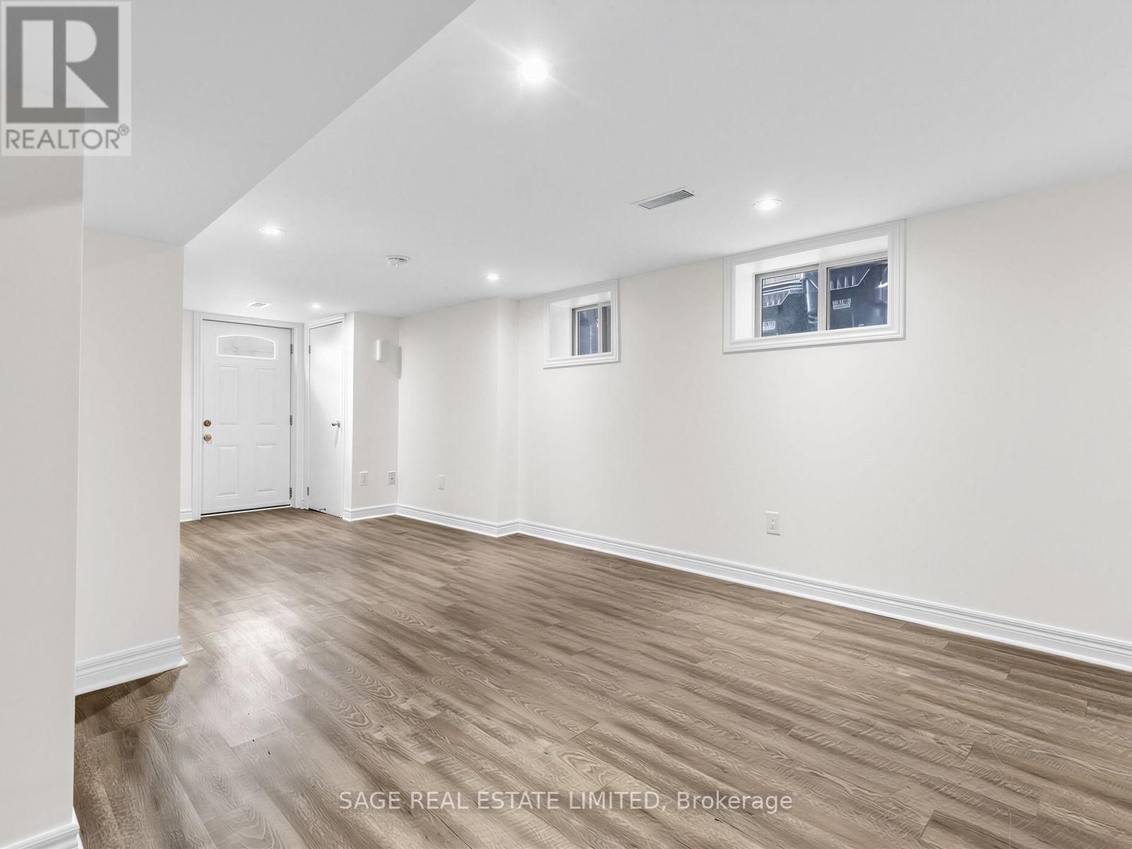 Lower - 321 LAUDER AVENUE Image 17