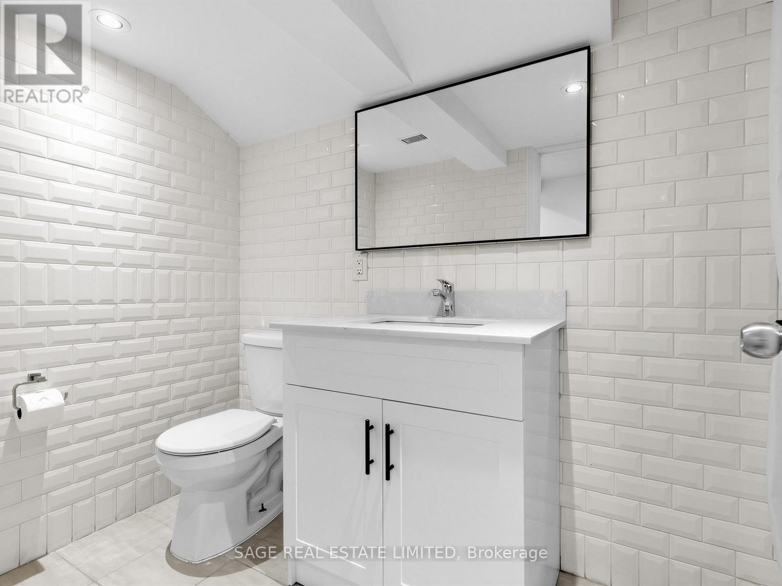 Lower - 321 LAUDER AVENUE Image 18