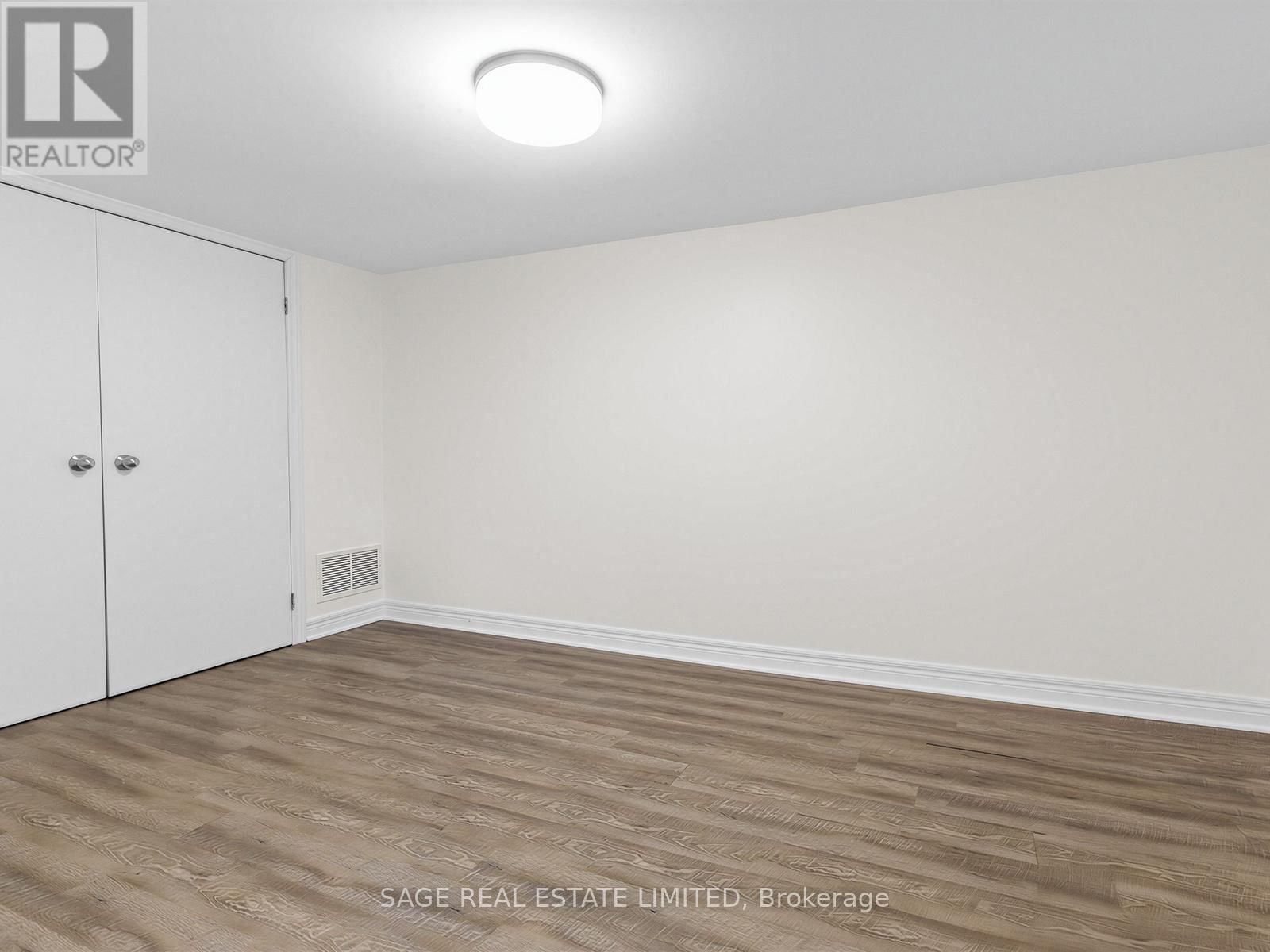 Lower - 321 LAUDER AVENUE Image 6