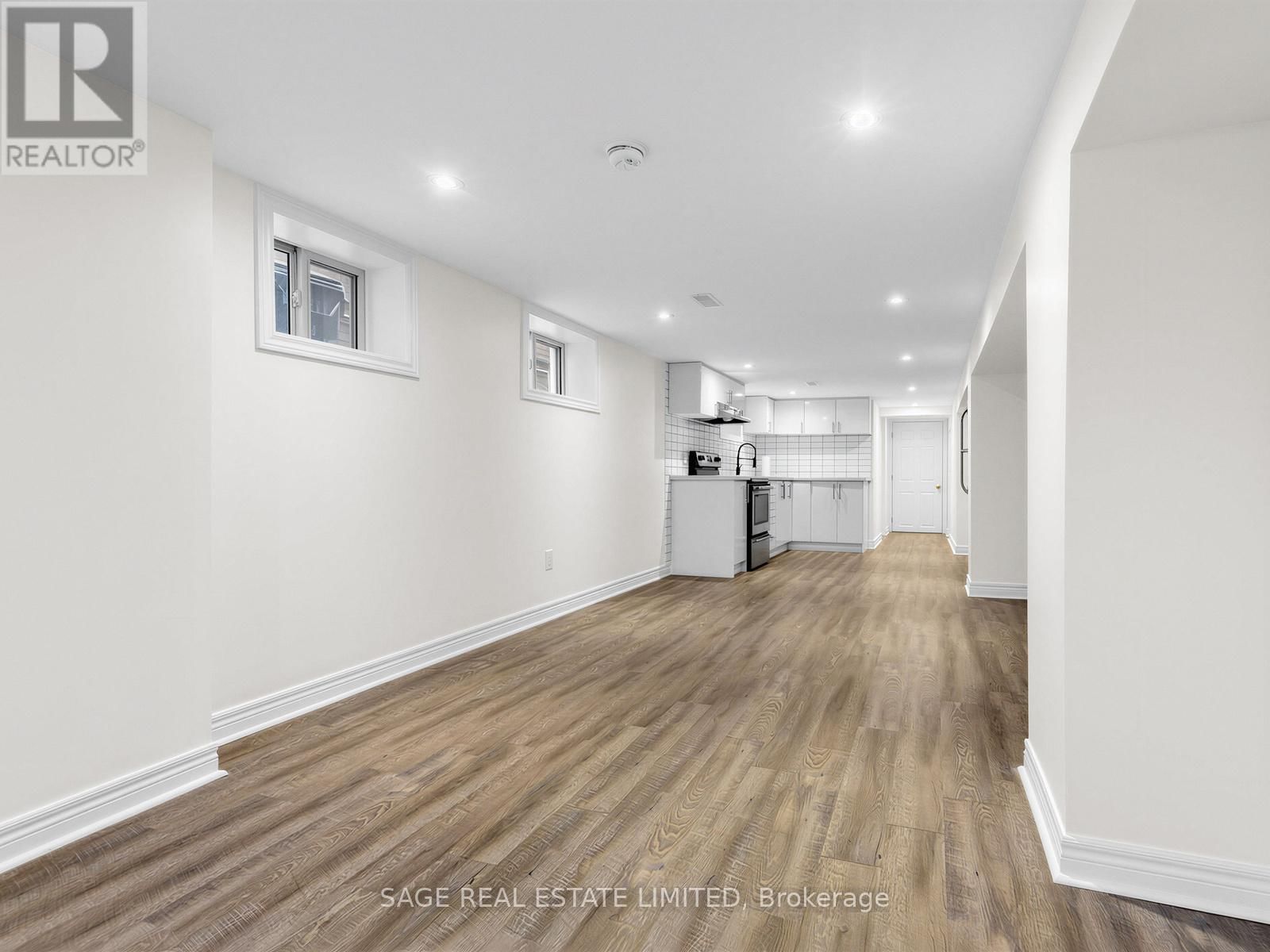 Lower - 321 LAUDER AVENUE Image 8