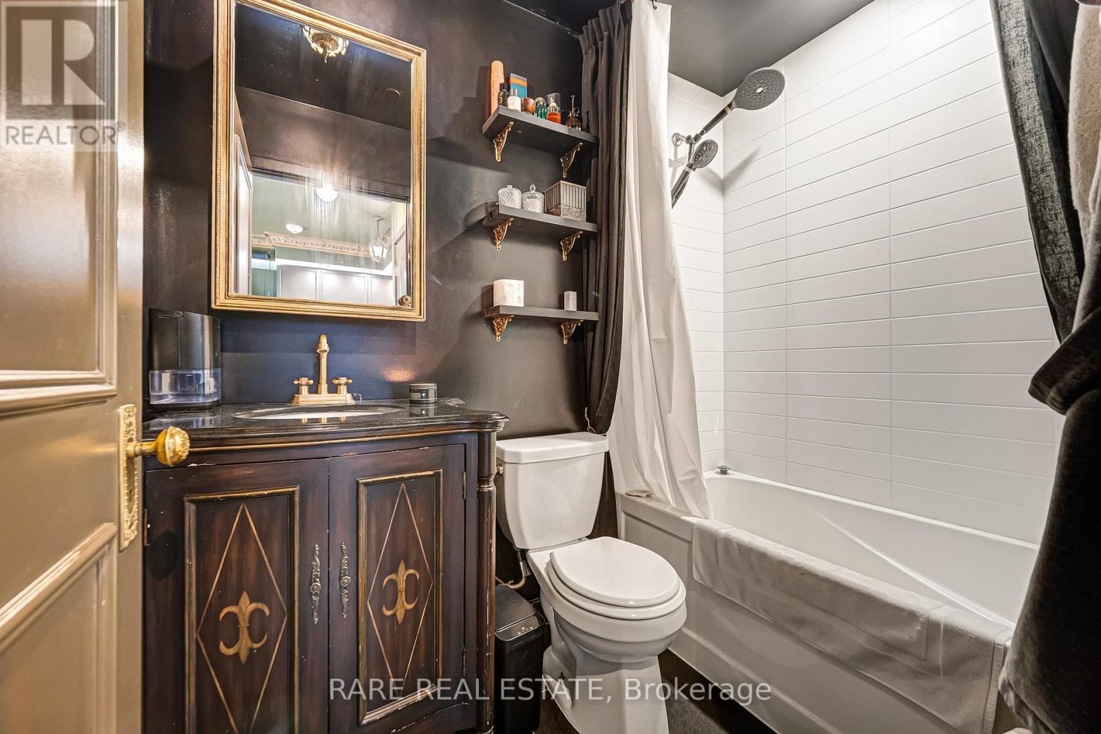 1712 - 20 TUBMAN AVENUE Image 16