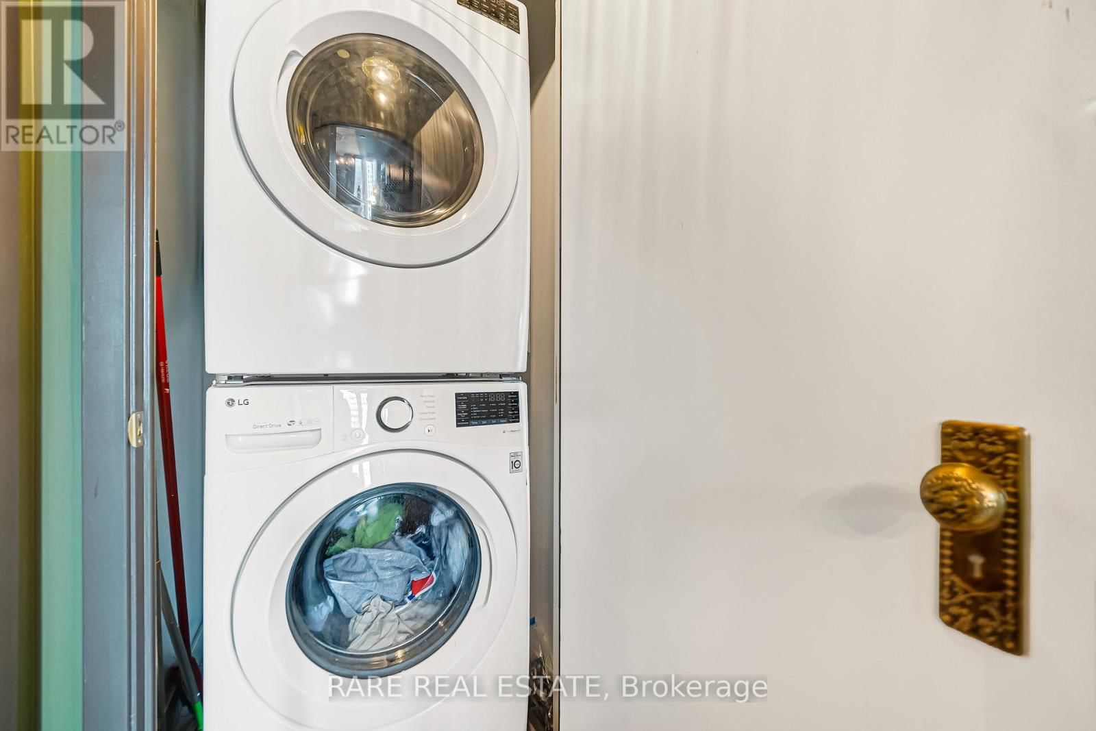 1712 - 20 TUBMAN AVENUE Image 21