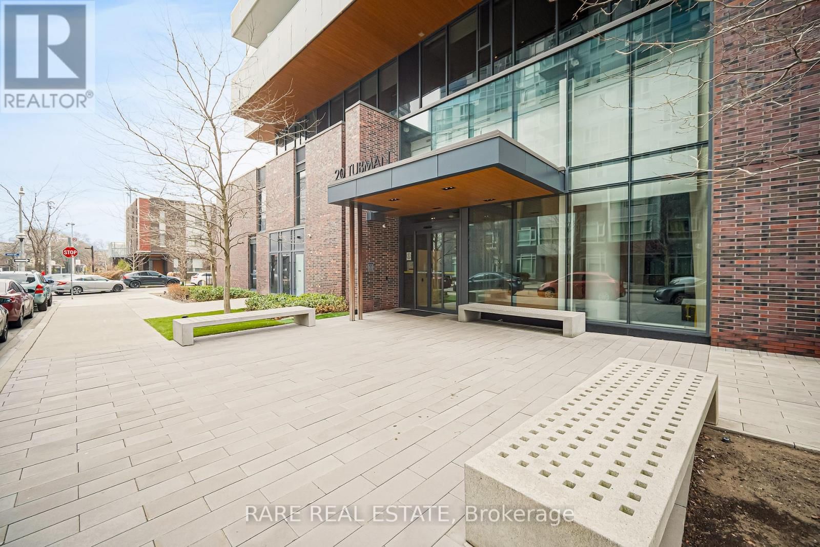 1712 - 20 TUBMAN AVENUE Image 3