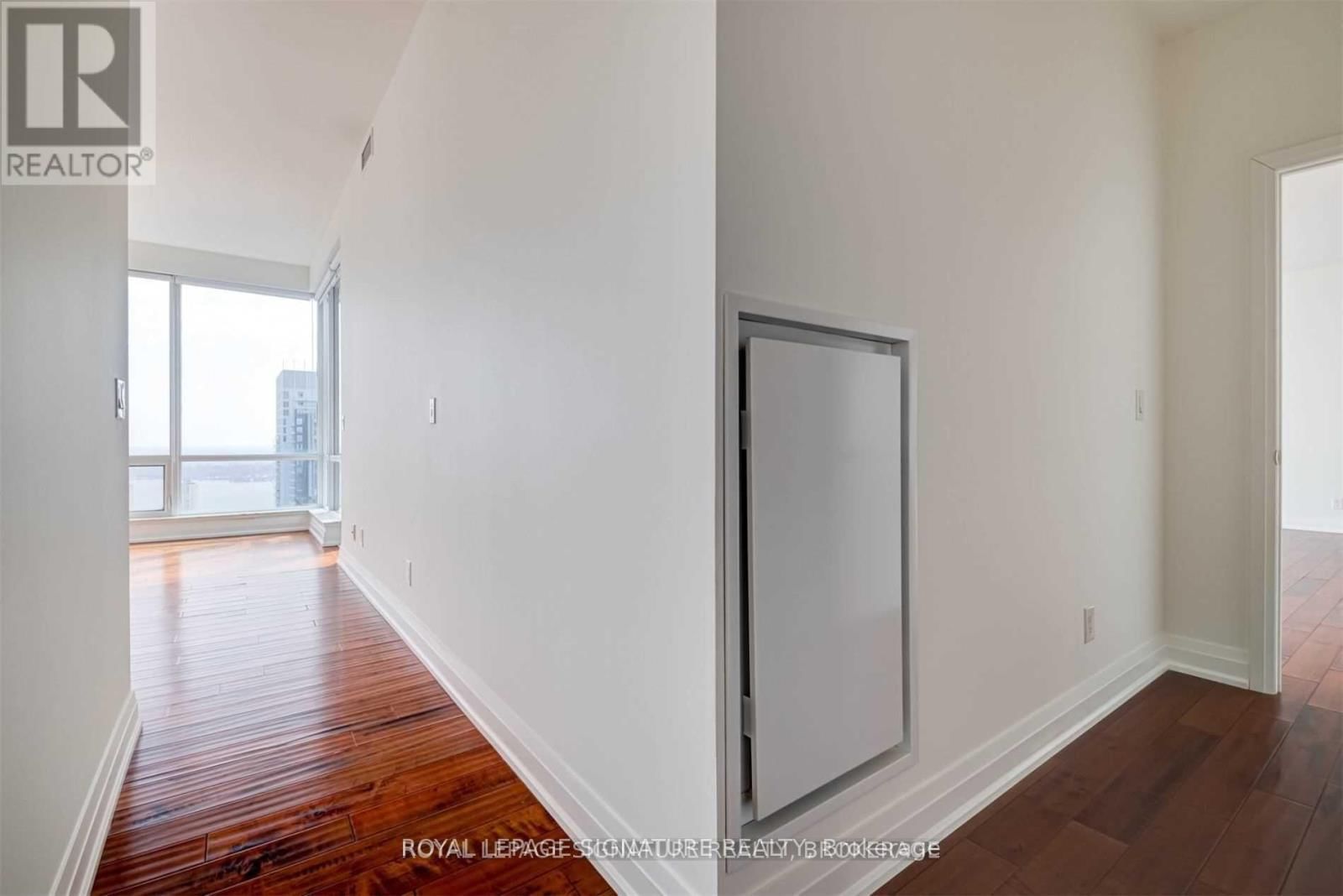 4201 - 80 JOHN STREET Image 14