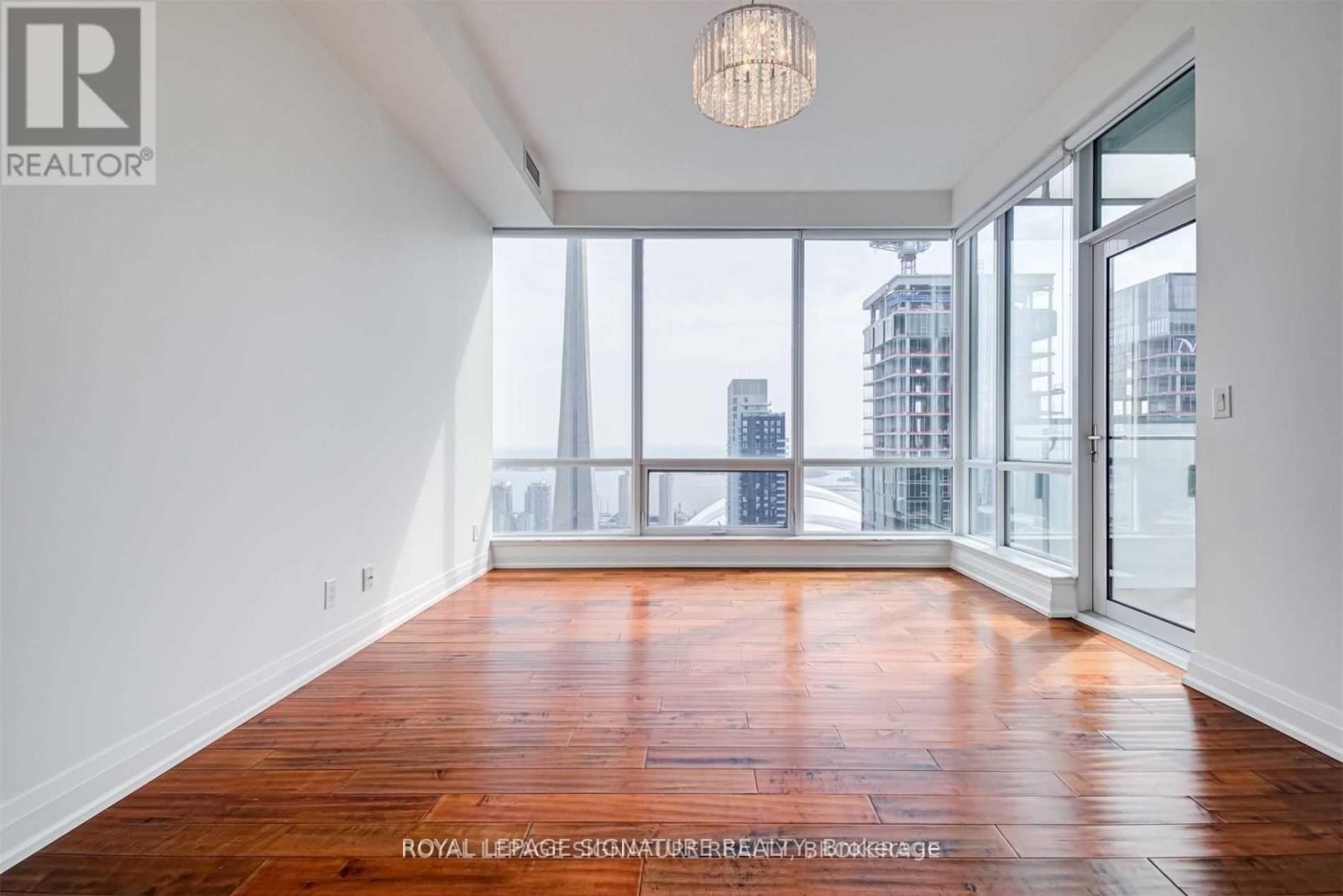 4201 - 80 JOHN STREET Image 17