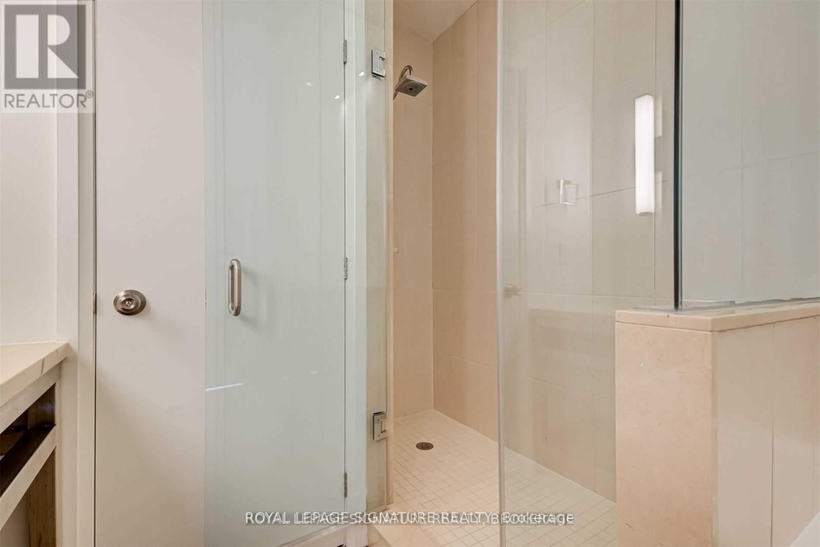 4201 - 80 JOHN STREET Image 21