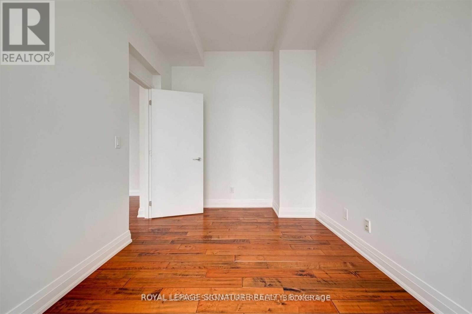 4201 - 80 JOHN STREET Image 25