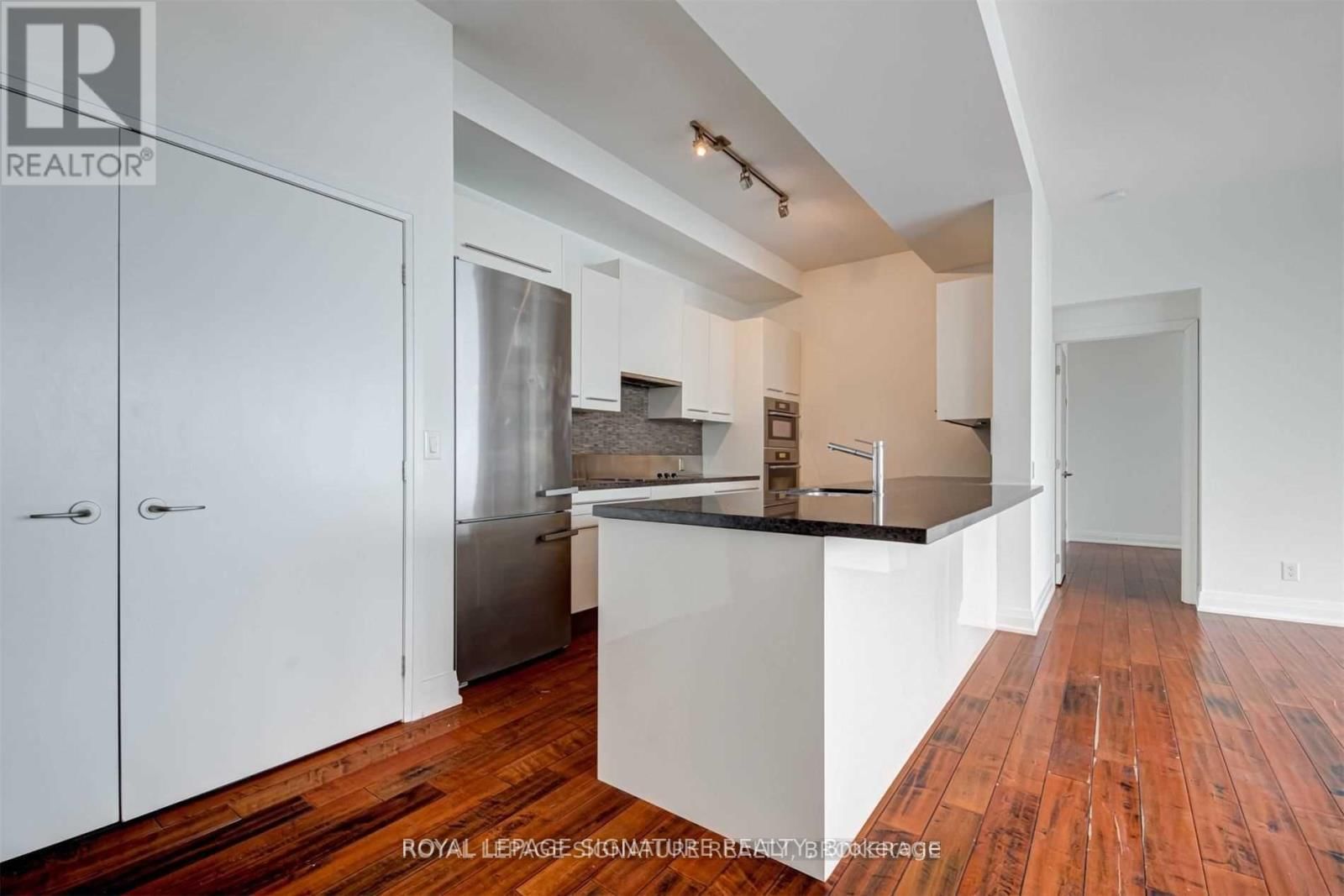 4201 - 80 JOHN STREET Image 9