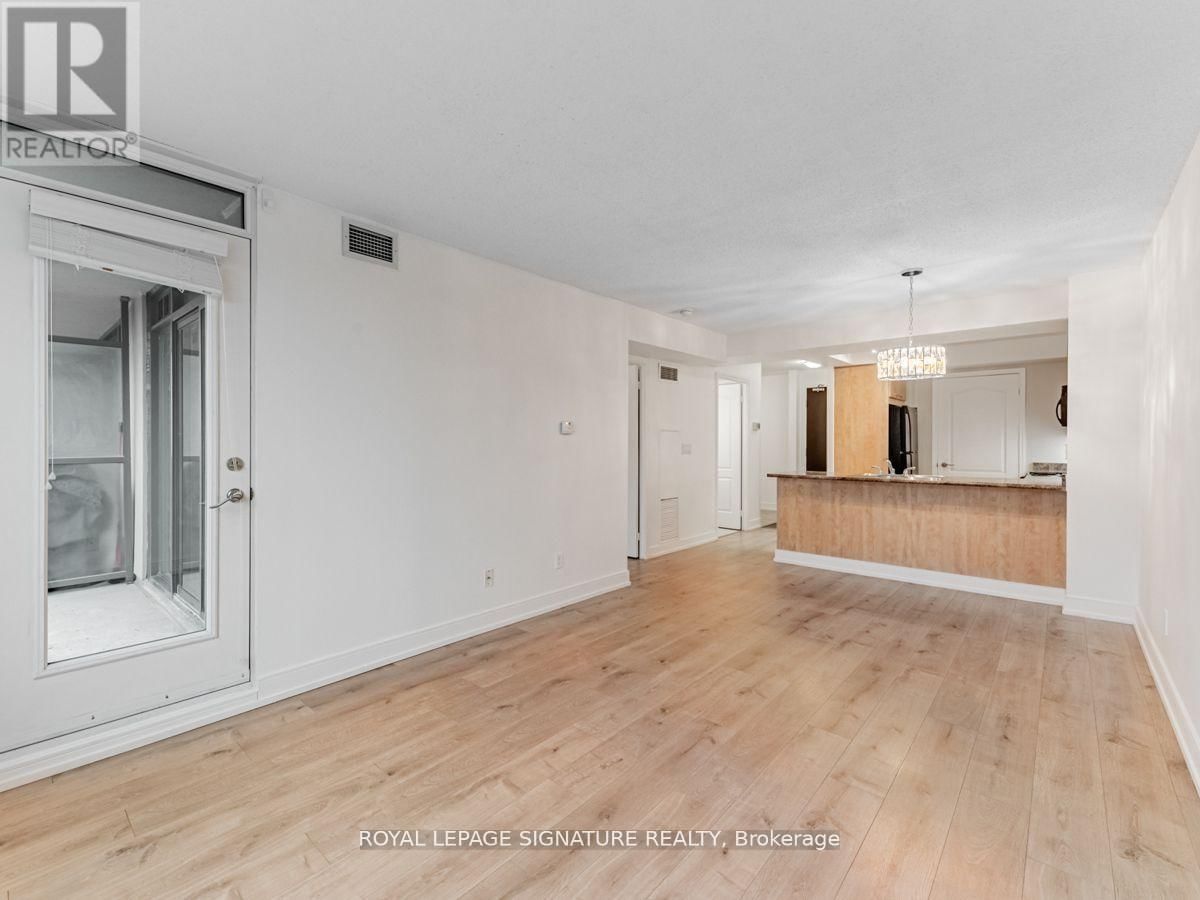 411 - 205 THE DON WAY WEST Image 2