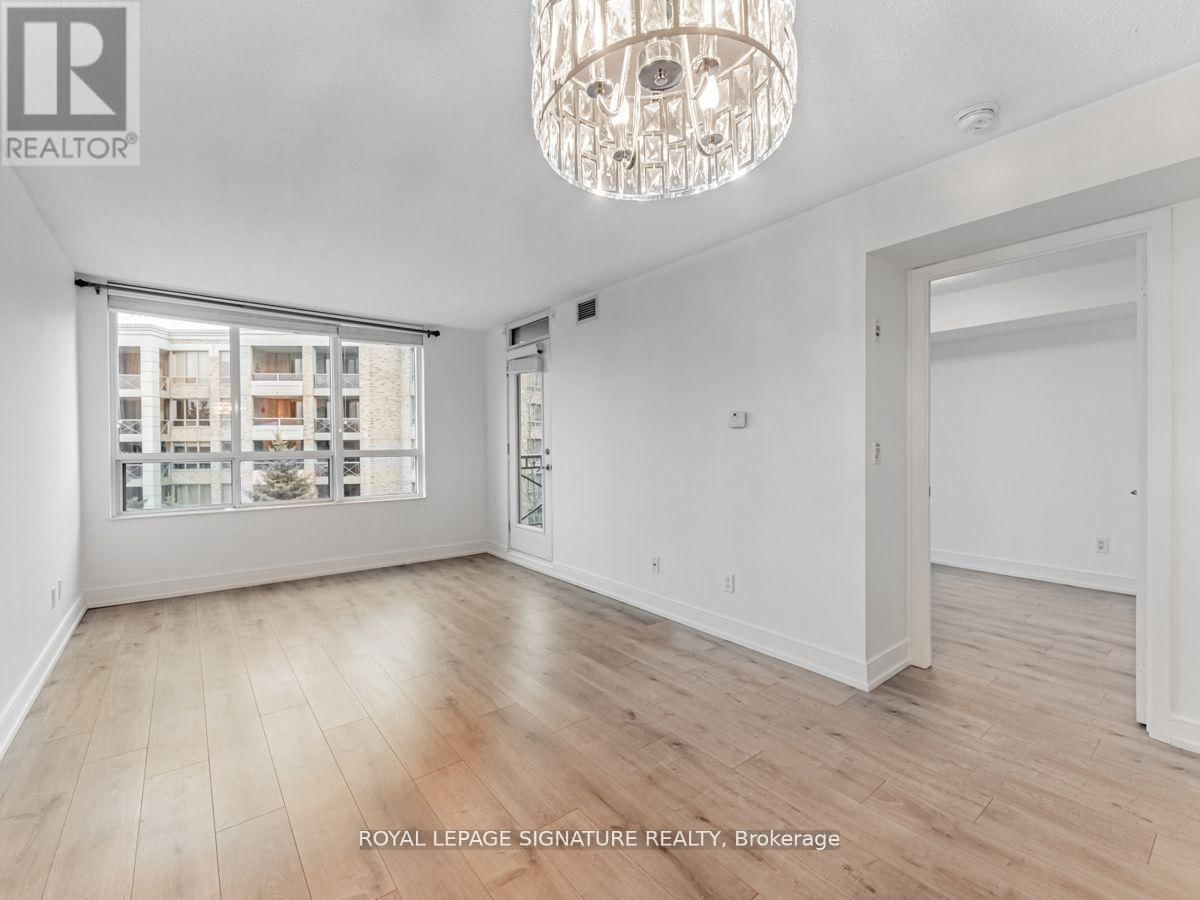 411 - 205 THE DON WAY WEST Image 3