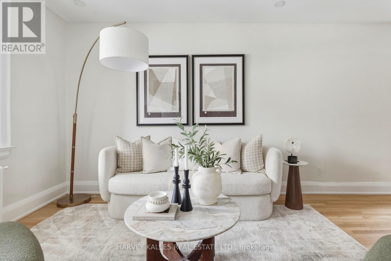 683 HILLSDALE AVENUE EAST Image 6