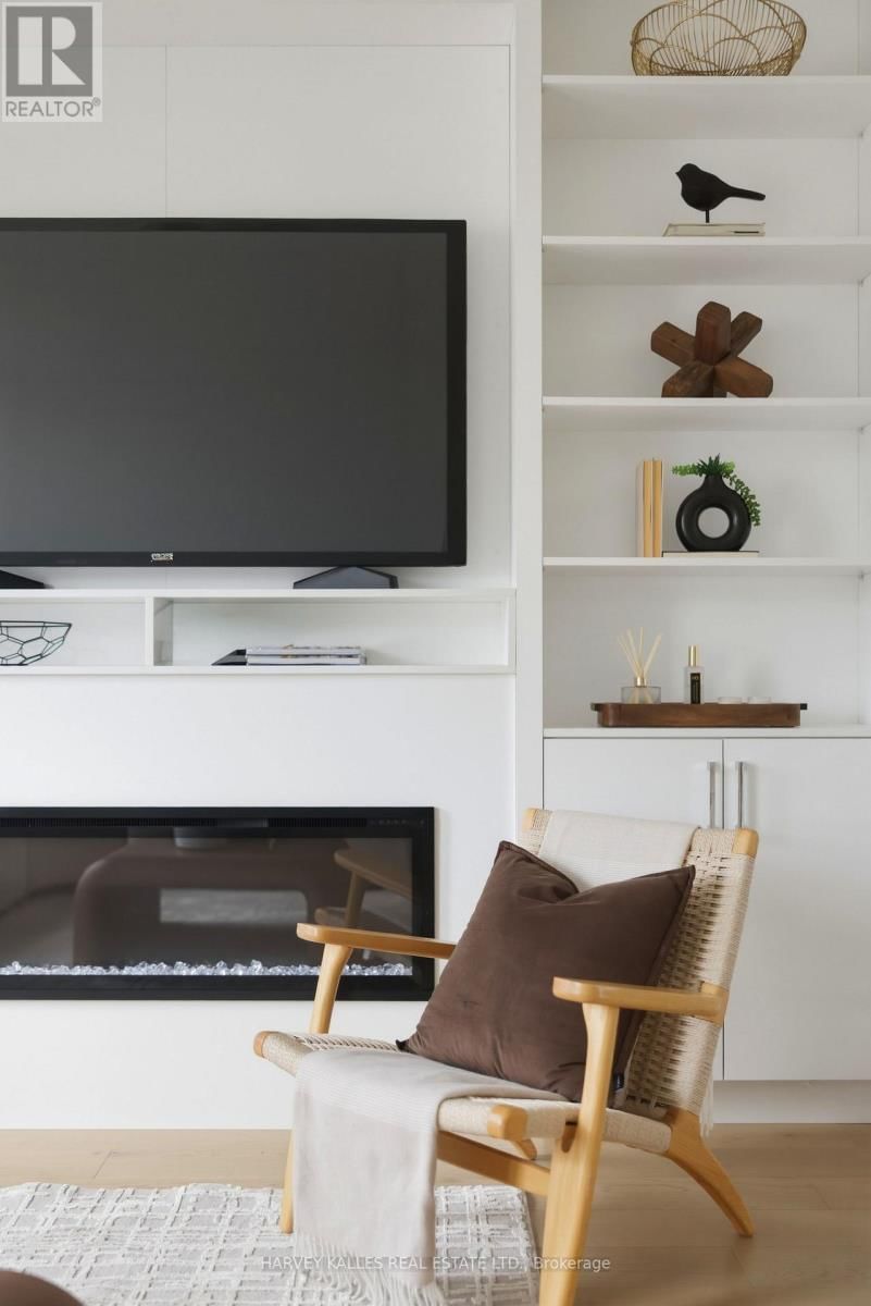 599 SOUDAN AVENUE Image 20