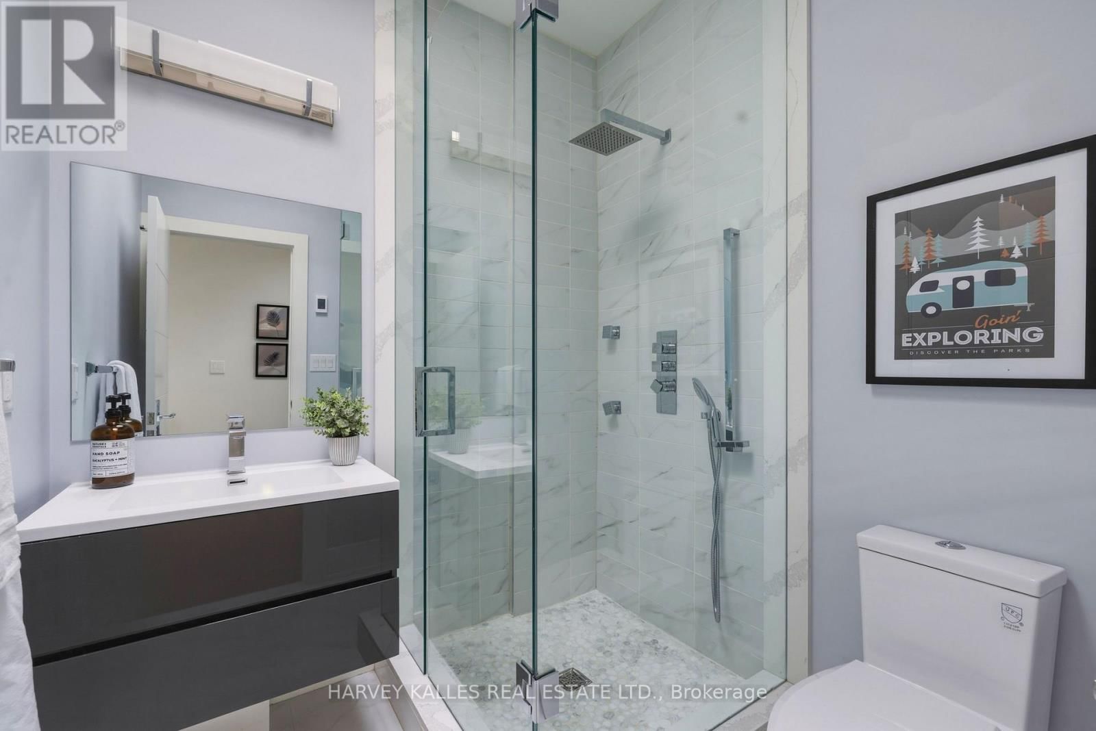 599 SOUDAN AVENUE Image 36